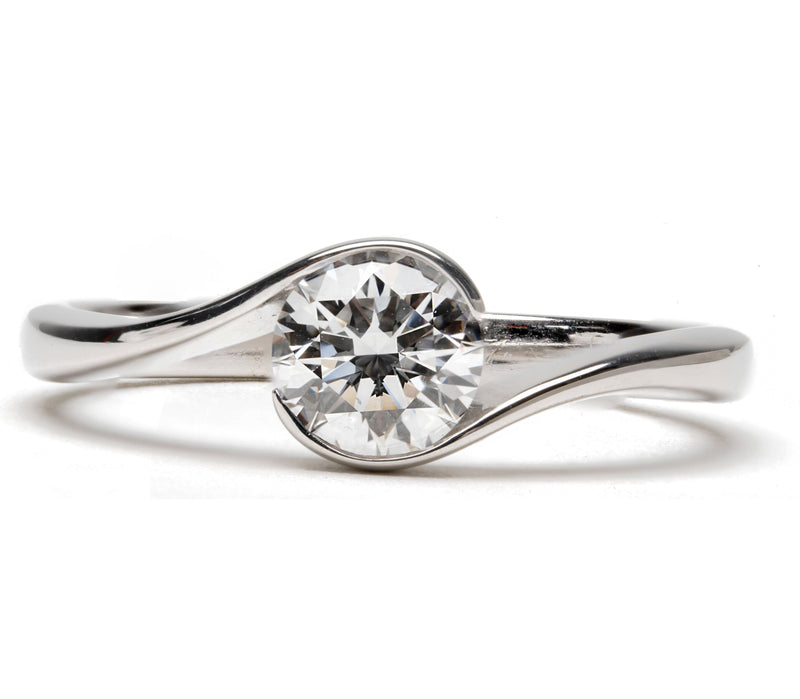 Fairtrade 18ct White Gold Solitaire Crossover Engagement Ring